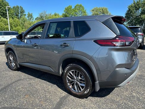 Used 2023 Nissan Rogue S AWD/4WD image 7