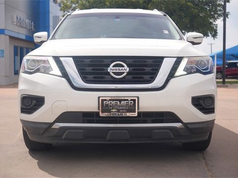 Used 2018 Nissan Pathfinder S image 8