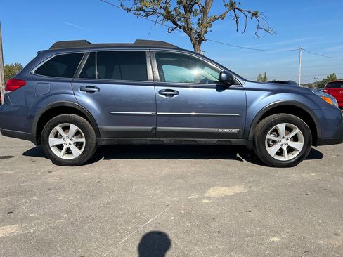 Used 2014 Subaru Outback 2.5i Premium w/ Moonroof Package image 5
