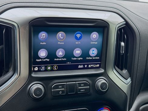 Used 2021 Chevrolet Silverado 1500 LT w/ Bed Protection Package AWD/4WD image 9