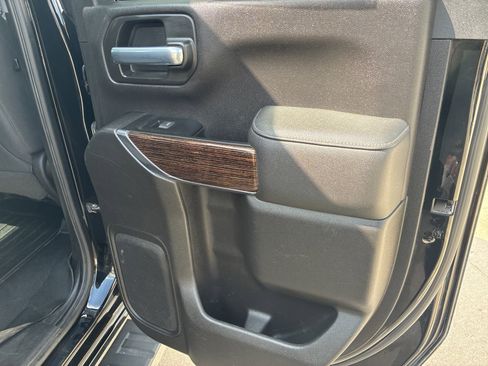 Used 2022 GMC Sierra 3500 SLE w/ SLE Convenience Package image 25