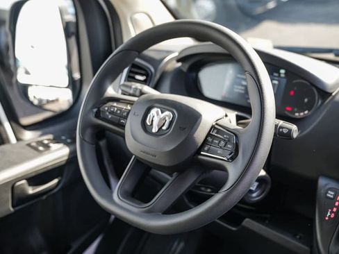 New 2026 RAM ProMaster 1500 w/ Quick Order Package 22G SLT image 16