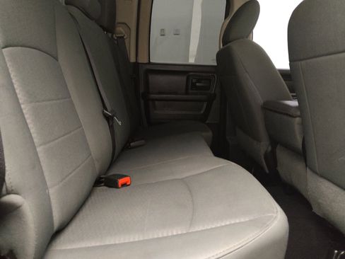 Used 2016 RAM 1500 Express w/ Black Ram 1500 Express Group AWD/4WD image 19