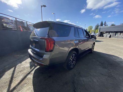 Used 2021 GMC Yukon AT4 AWD/4WD image 6