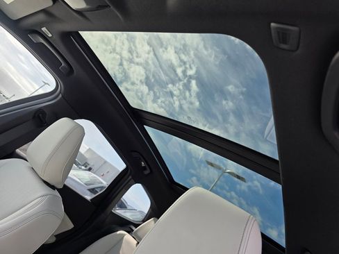 New 2026 BMW X1 xDrive28i w/ Convenience Package image 10