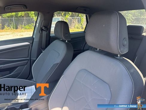 Used 2025 Volkswagen Jetta Sport FWD image 12