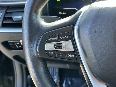 Used 2023 BMW i4 eDrive35 w/ Premium Package image 18