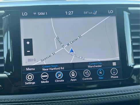 Used 2018 Chrysler Pacifica Limited w/ Advanced Safetytec Group FWD image 38