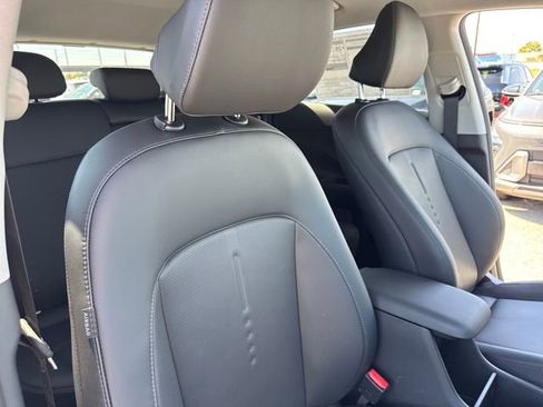 New 2026 Hyundai Kona SEL Premium image 23