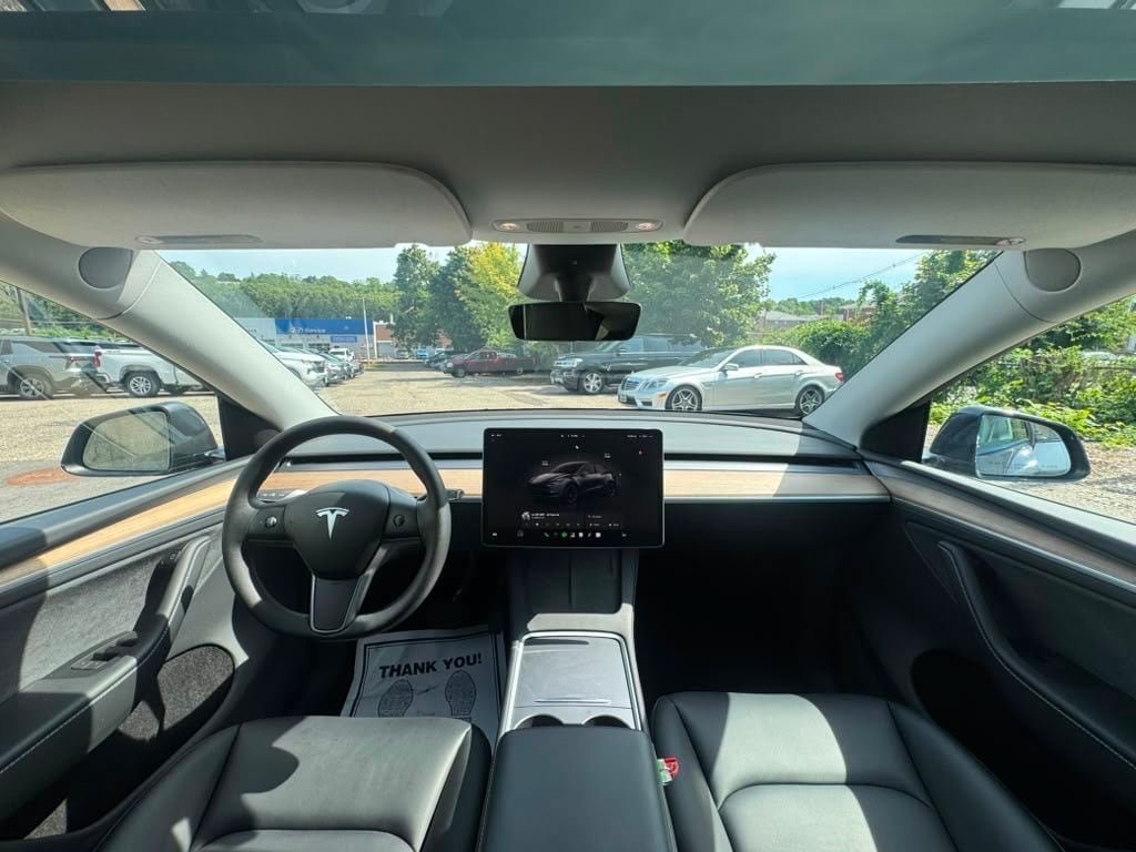 Used 2023 Tesla Model Y Long Range AWD/4WD image 26