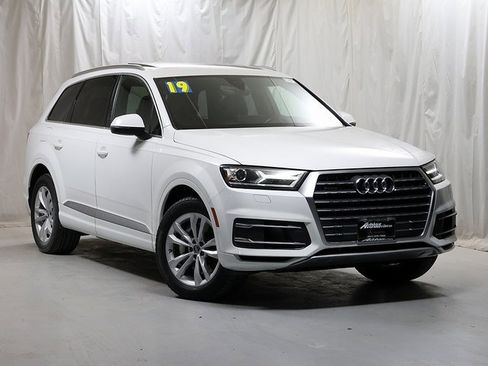 Used 2019 Audi Q7 3.0T Premium w/ Convenience Package image 1