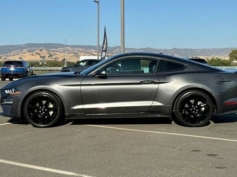 Used 2020 Ford Mustang Premium w/ Equipment Group 201A image 7