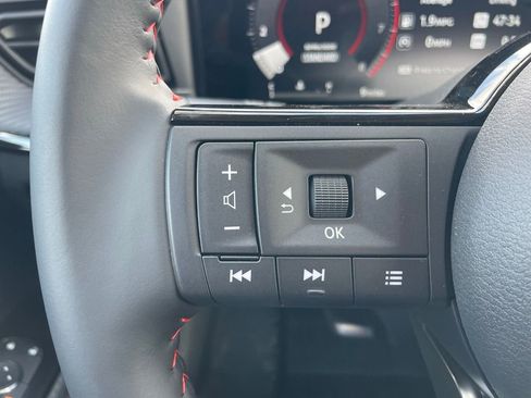 New 2026 Nissan Kicks SR w/ Cold Weather Package image 9