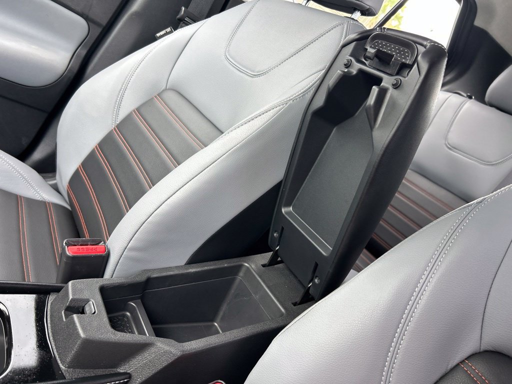 Certified 2024 Nissan Kicks SR w/ SR Premium Package FWD image 37