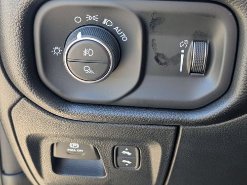 Used 2026 RAM 1500 Big Horn AWD/4WD image 16