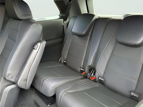 New 2026 Mercedes-Benz GLS 580 4MATIC image 23