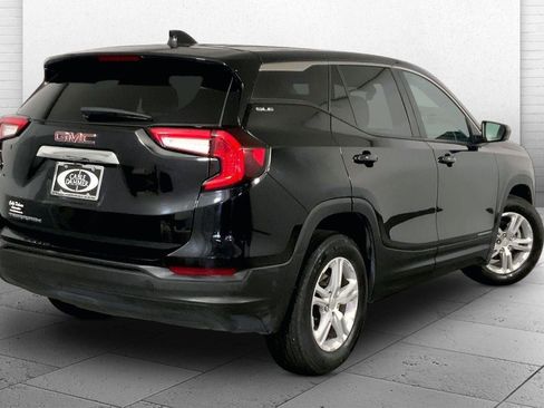 Used 2024 GMC Terrain SLE FWD image 13