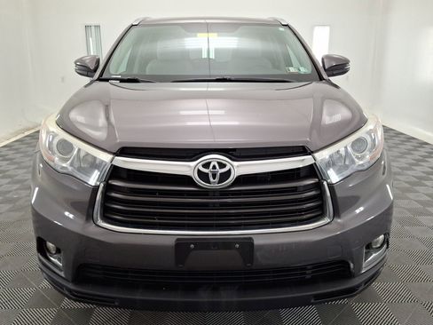 Used 2015 Toyota Highlander Limited AWD/4WD image 29