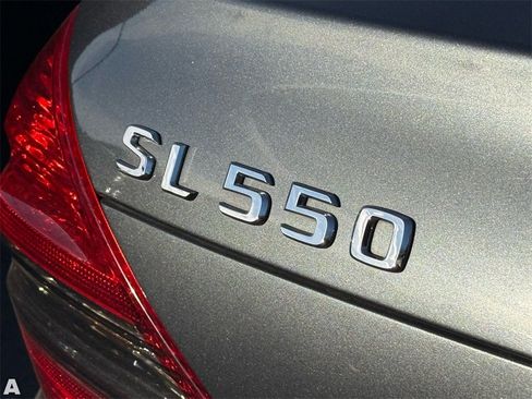 Used 2009 Mercedes-Benz SL 550 image 12