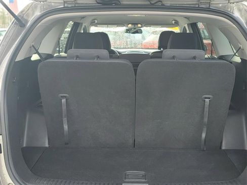 Used 2019 Kia Sorento LX w/ LX Convenience Package image 9