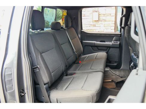 Used 2022 Ford F150 XLT w/ Equipment Group 302A High AWD/4WD image 18