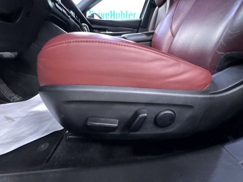 Used 2024 MAZDA MAZDA3 s image 13