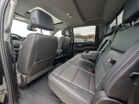 Used 2024 GMC Sierra 2500 Denali w/ Denali Reserve Package image 20