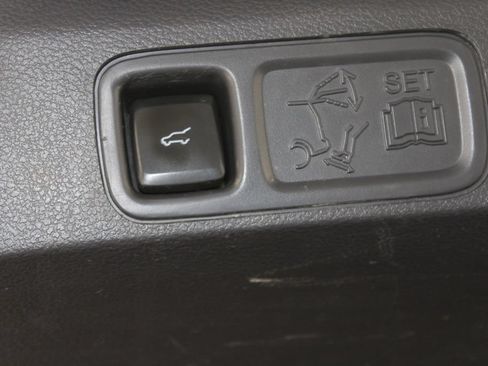 Used 2022 Ford Expedition Platinum AWD/4WD image 17