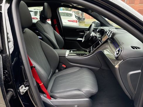 New 2025 Mercedes-Benz GLC 63 AMG S image 13