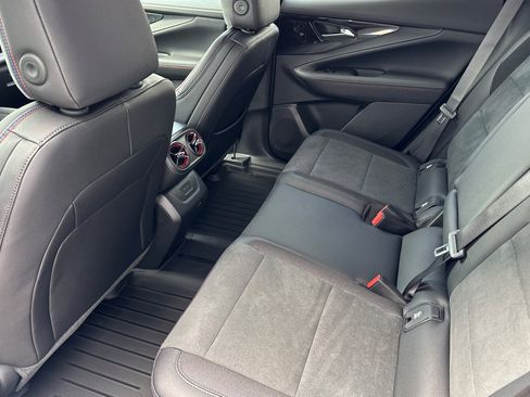 New 2025 Chevrolet Blazer EV RS image 12