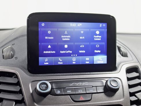 Used 2022 Ford Transit Connect XLT image 20