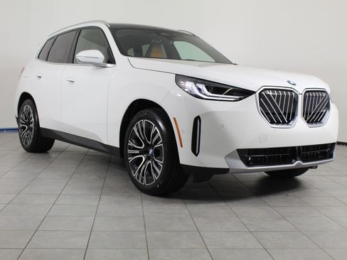 New 2026 BMW X3 xDrive30 w/ Premium Package image 7