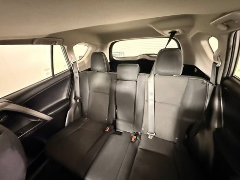 Used 2016 Toyota RAV4 XLE AWD/4WD image 47