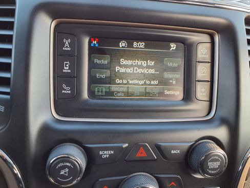 Used 2015 Jeep Grand Cherokee Laredo w/ Quick Order Package 23E image 4