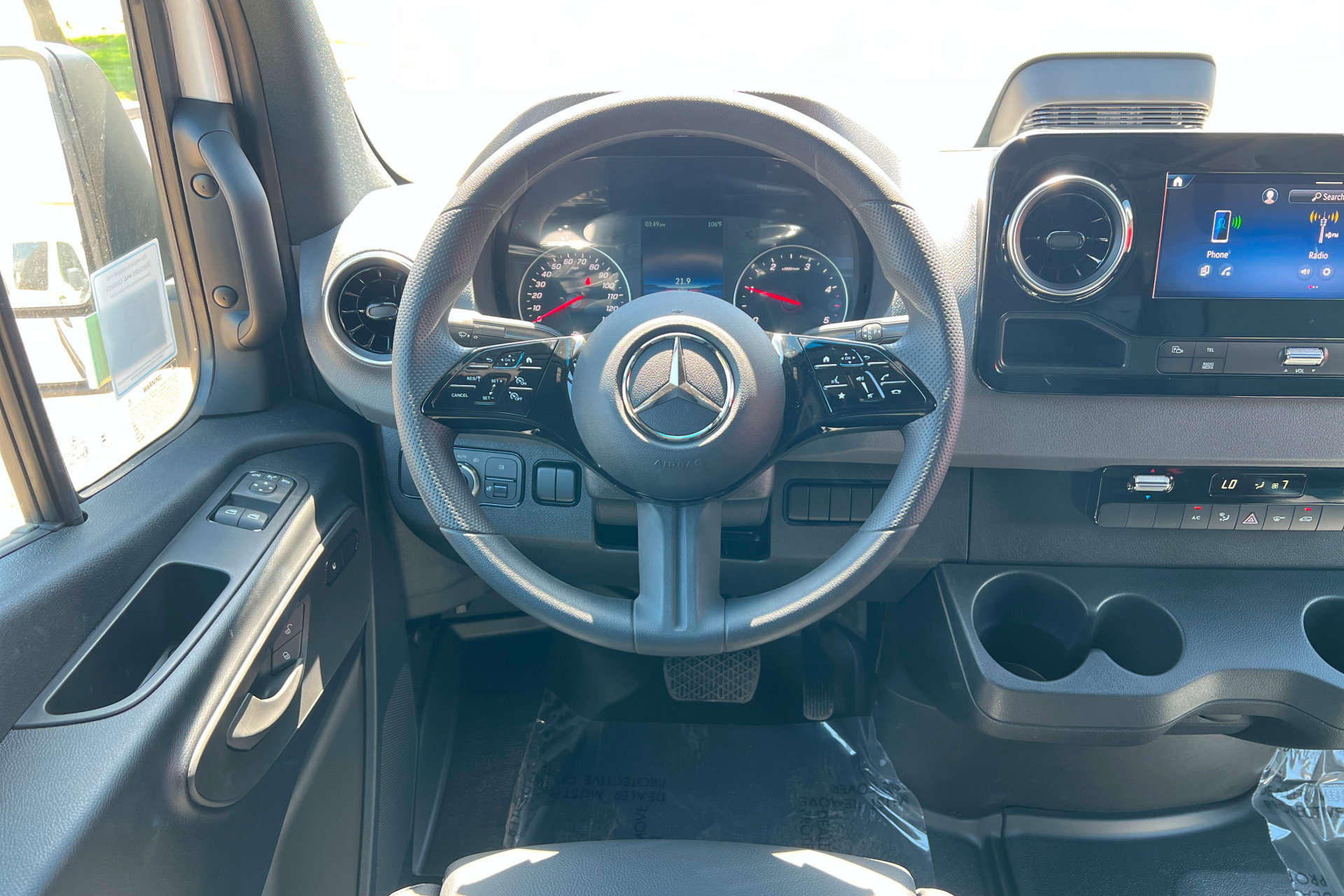 New 2025 Mercedes-Benz Sprinter 2500 image 12