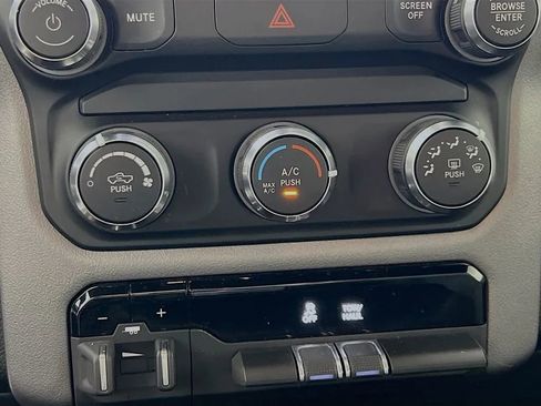 Used 2024 RAM 2500 Big Horn w/ Bed Utility Group image 16