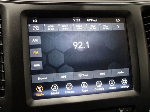 Used 2022 Jeep Cherokee Trailhawk image 31