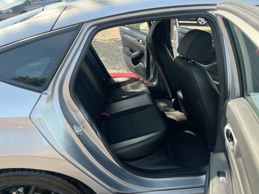 Used 2025 Honda Civic Sport image 24