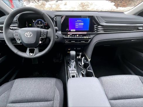 New 2026 Toyota Camry LE image 5