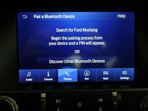 Used 2022 Ford Mustang Shelby GT500 w/ Technology Package image 92