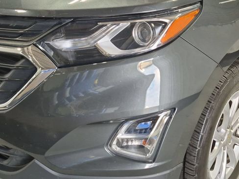 Used 2020 Chevrolet Equinox LS FWD image 14