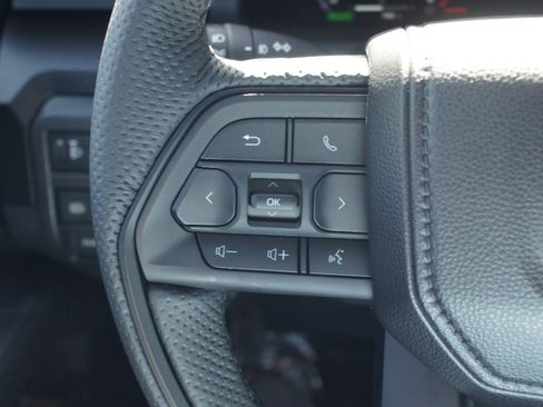 Used 2026 Toyota Tacoma TRD Pro AWD/4WD image 10