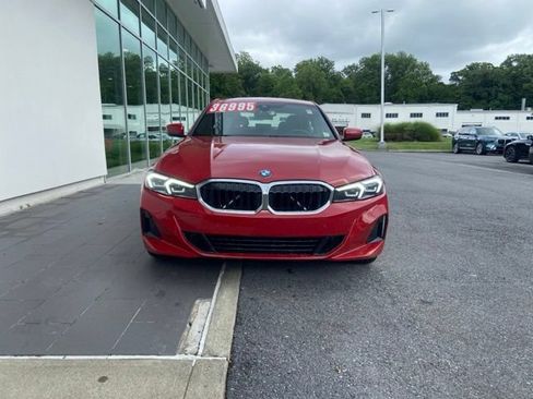 Used 2023 BMW 330i xDrive Sedan w/ Premium Package AWD/4WD image 4