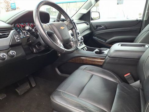 Certified 2018 Chevrolet Tahoe LT image 16