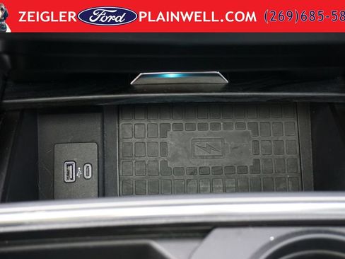 Used 2022 Ford F450 4x4 Crew Cab Super Duty image 23