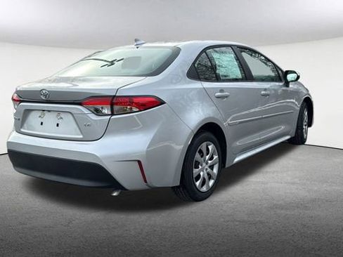 New 2026 Toyota Corolla LE image 10