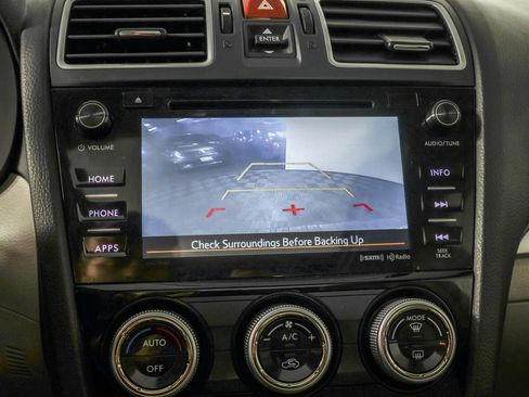 Used 2017 Subaru Forester 2.5i Premium image 8