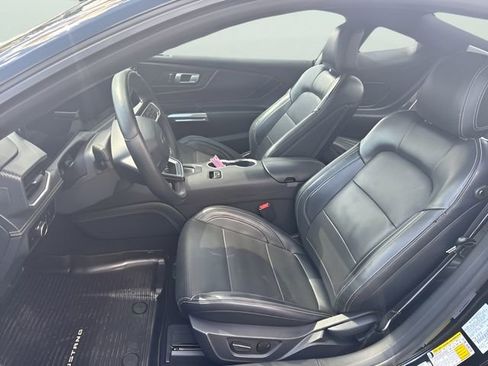 Used 2024 Ford Mustang GT Premium image 12