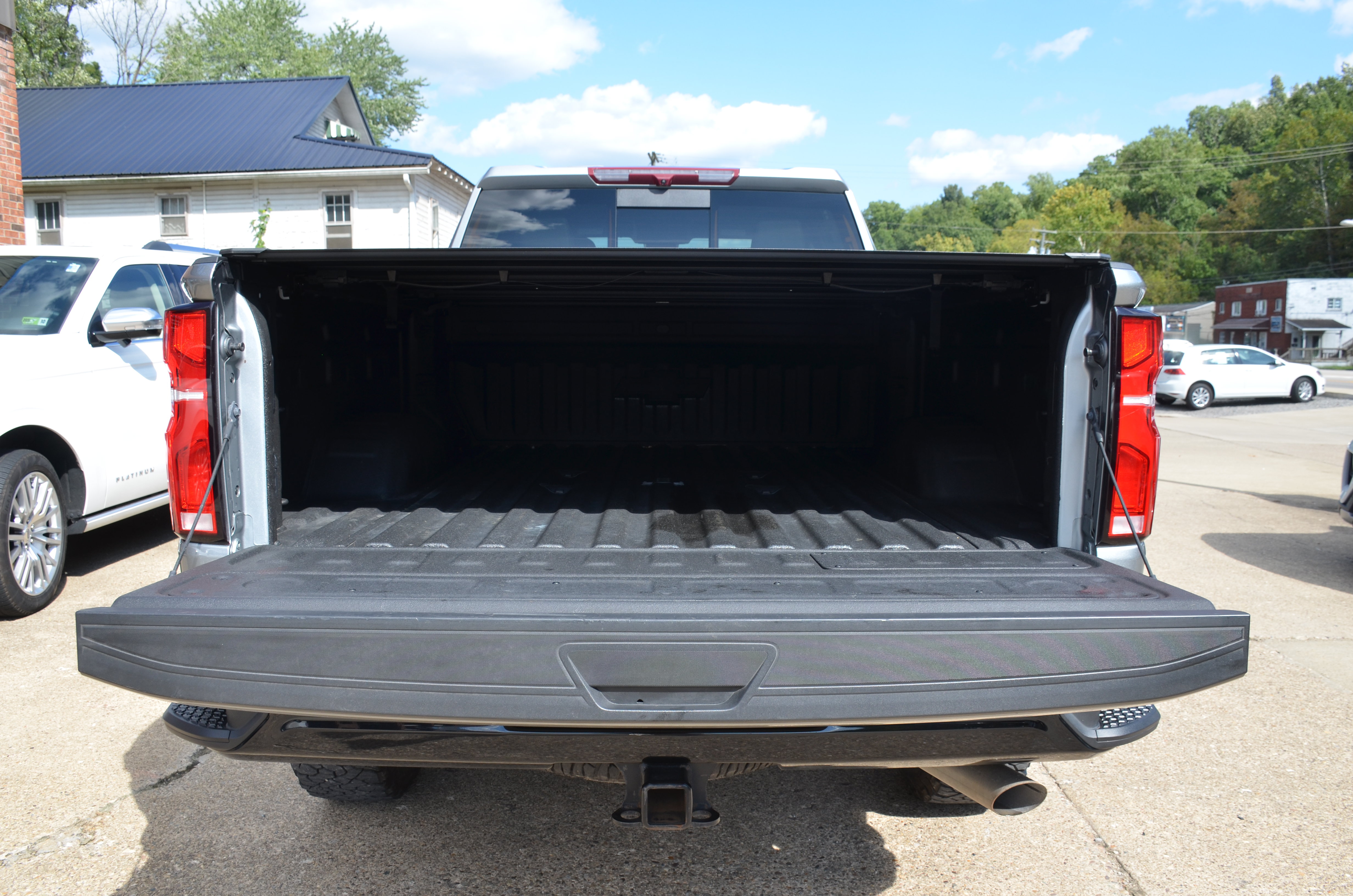 Used 2025 Chevrolet Silverado 2500 LT w/ Trail Boss Package AWD/4WD image 6