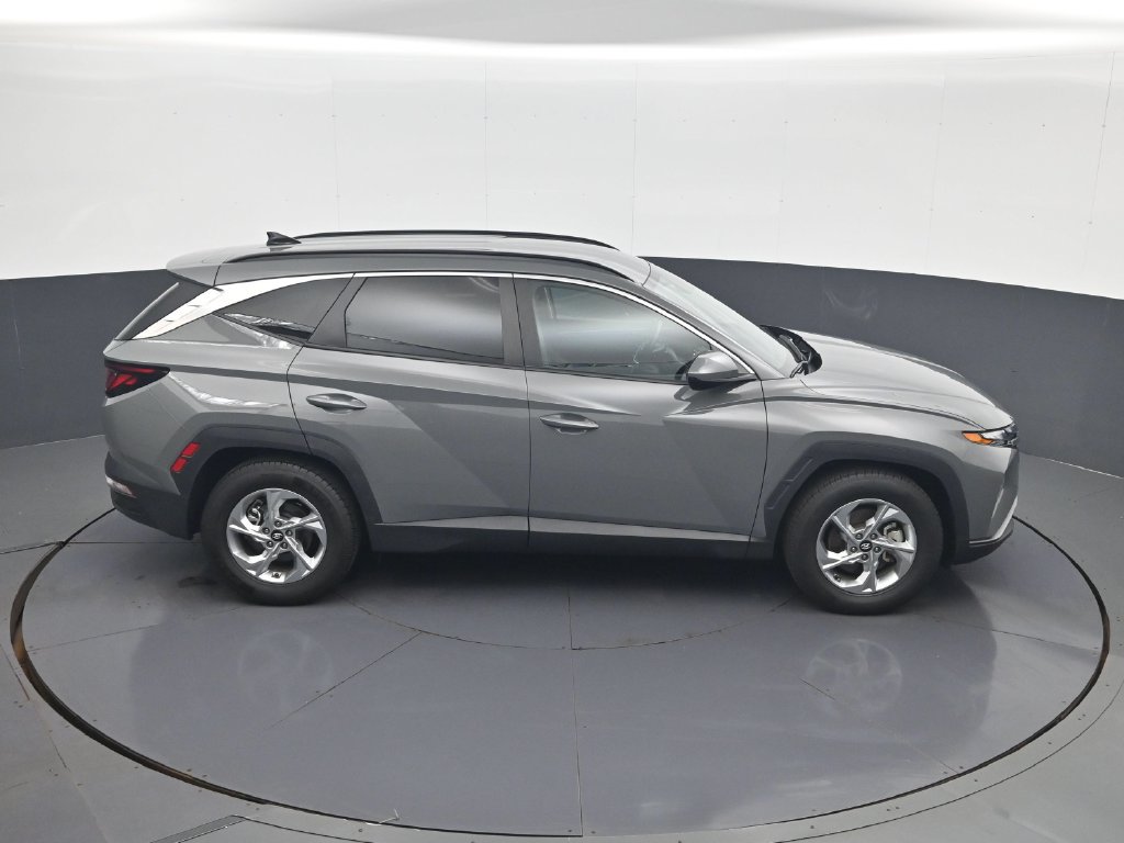 Certified 2024 Hyundai Tucson SEL FWD image 17